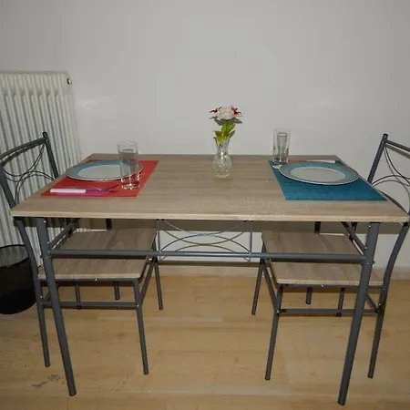 Cozy For 2-5 People-center * Tripoli