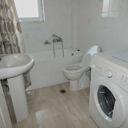 Cozy For 2-5 People-center Tripoli